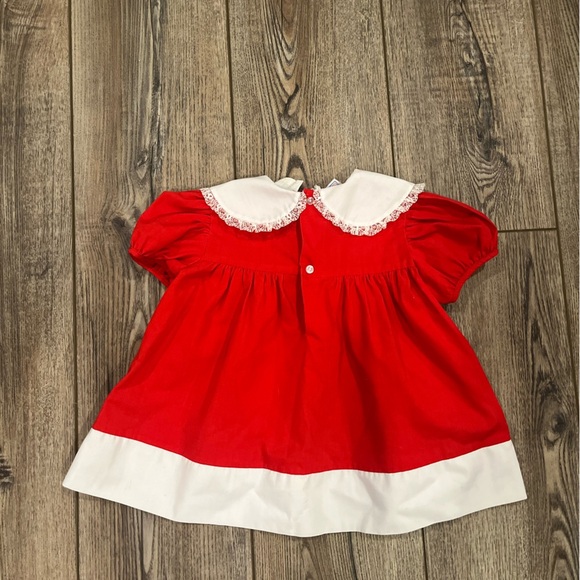 Vintage Girls Adorable Red Dress with Blue Tulip Details (paper tag) - Picture 3 of 7